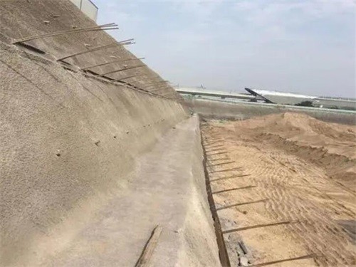 赫章河道边坡加固